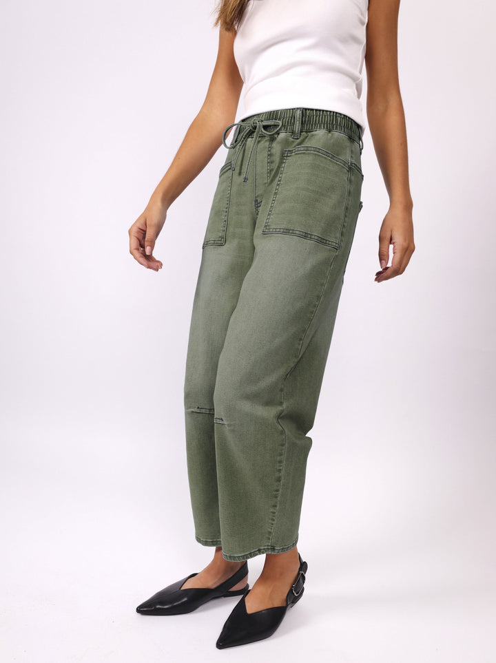 Leo Barrel Jeans in Khaki by Monaco Denim