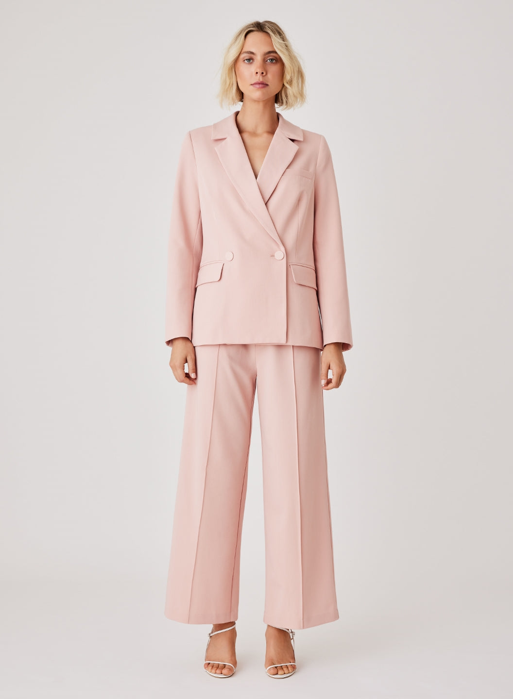 Esmaee Pier Blazer in Peach