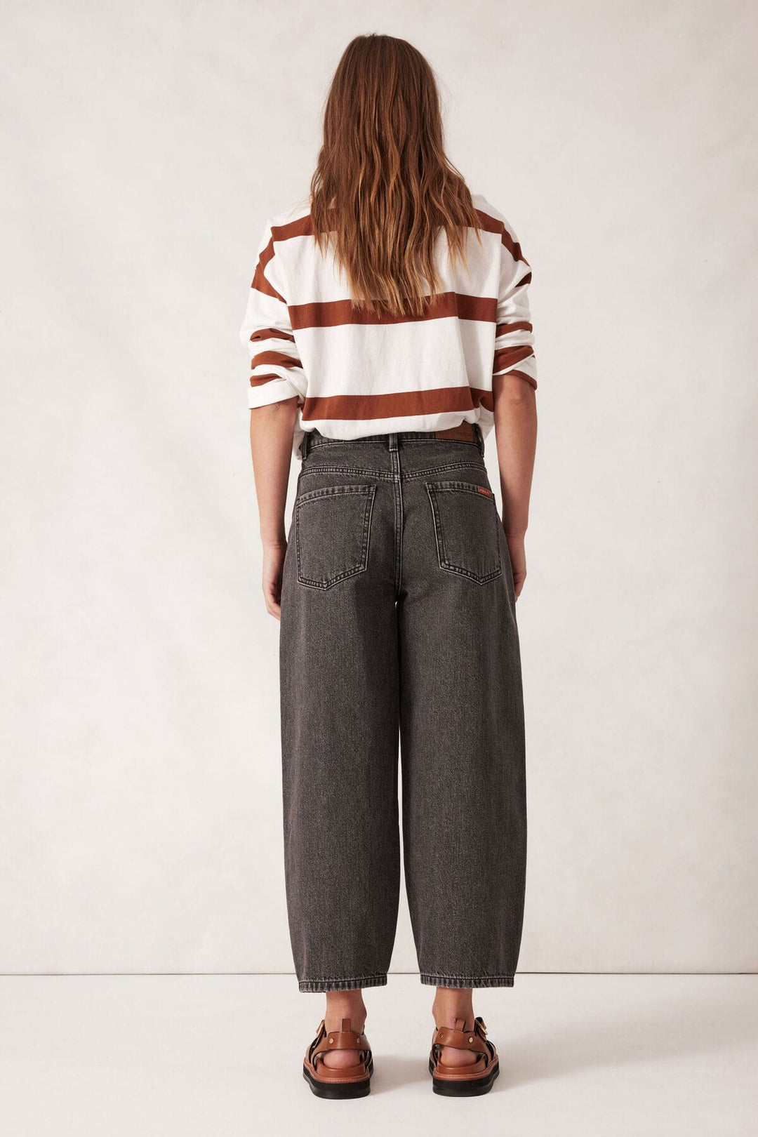 Tapered Barrel Jean