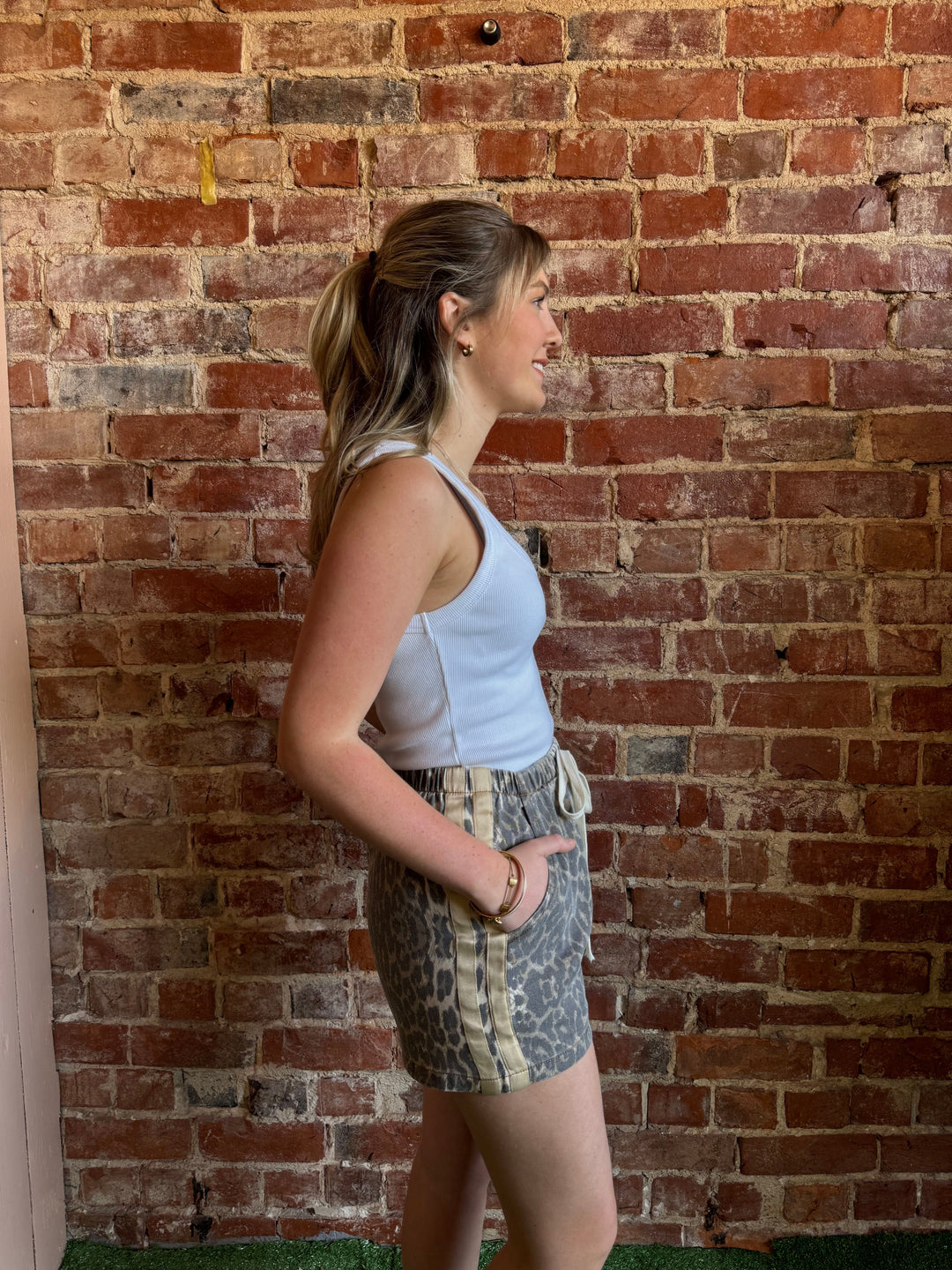 Leopard Racer Shorts - Beige Stripe