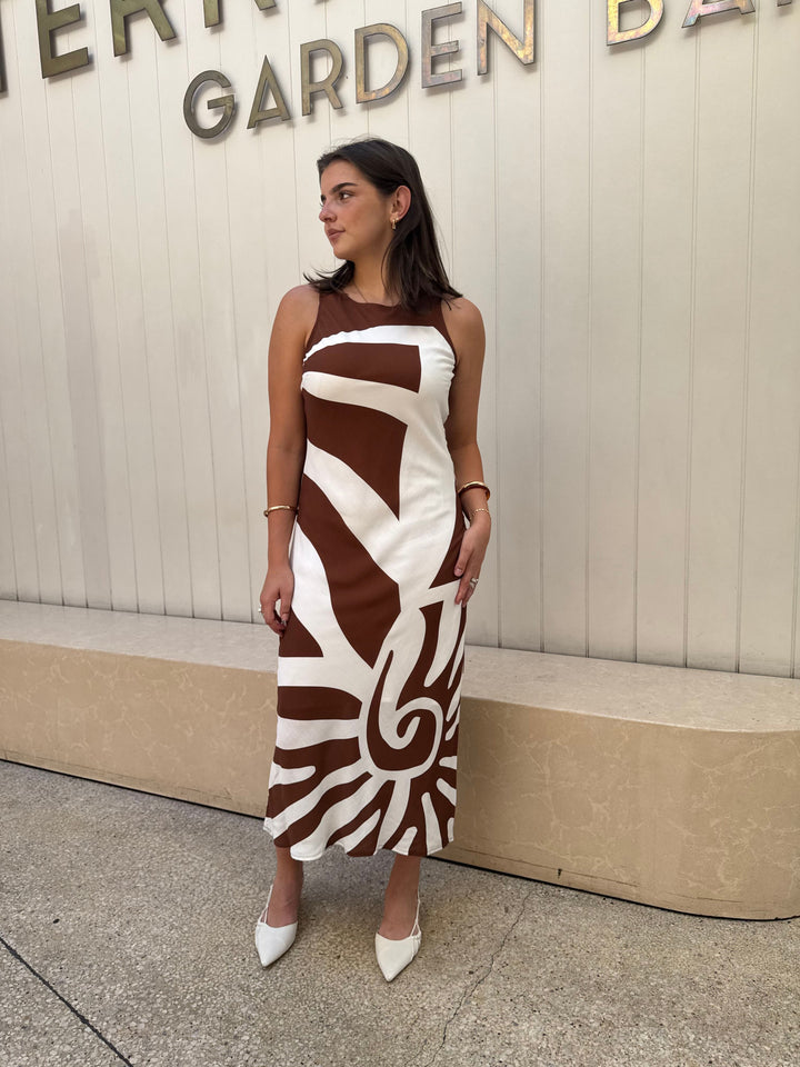 Lilydale Sleeveless Maxi Dress