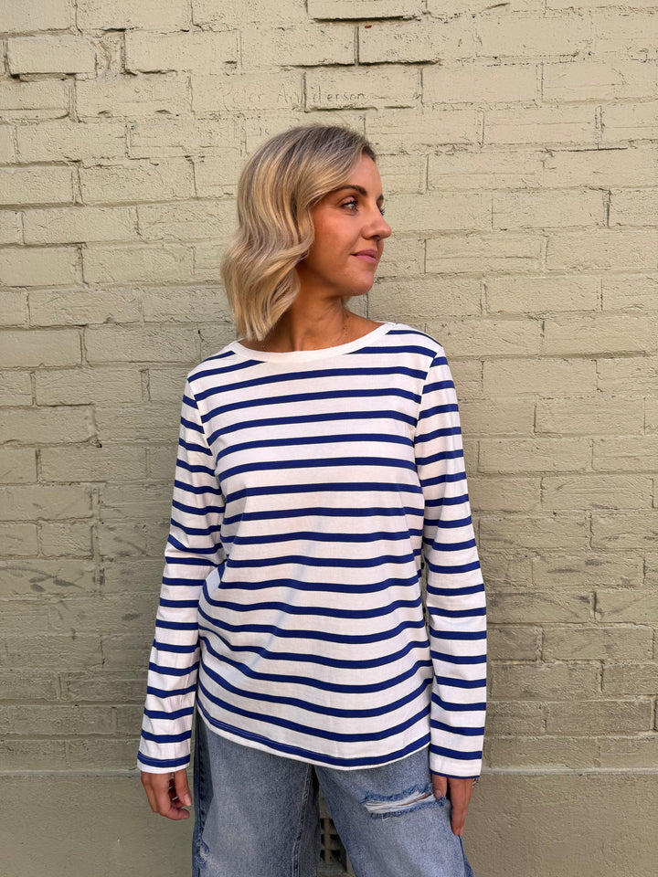 label of love long sleeve tee white