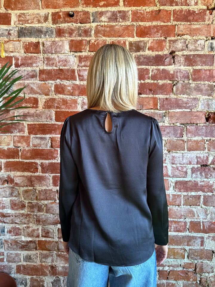 Leonie Top