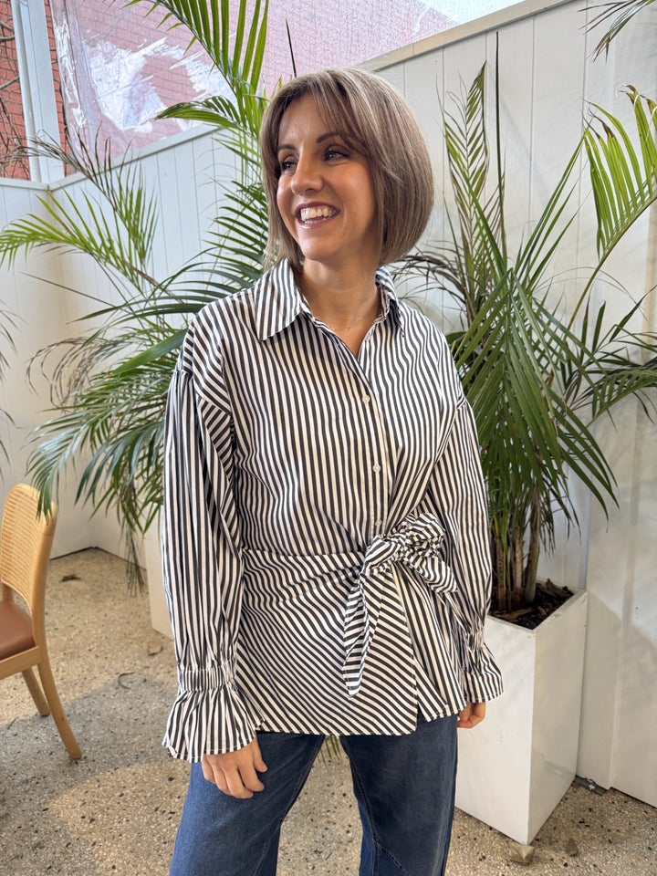 Taulah Shirt Black Stripe