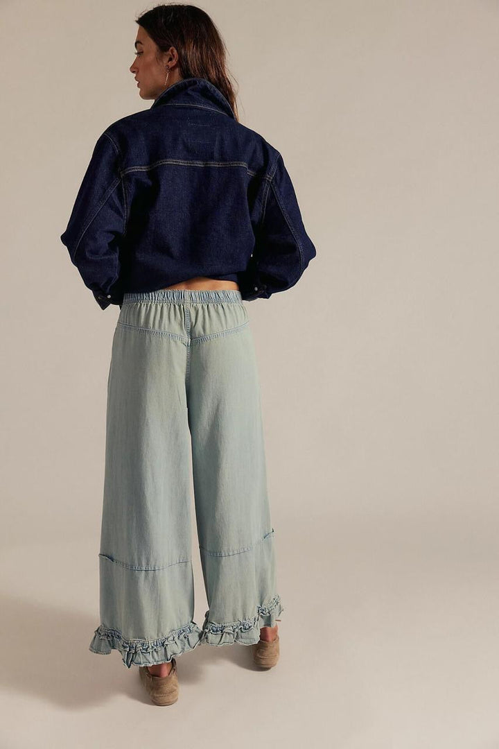 back detail smaibulun frill hem pants