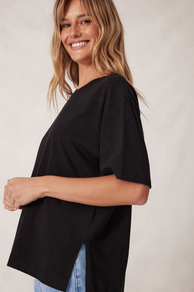 Ceres Life Stevie Slouchy Split Hem Tee