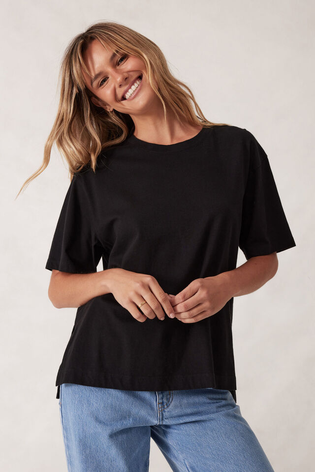 Ceres Life Stevie Slouchy Split Hem Tee