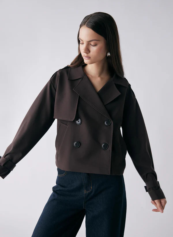 The Avenue Cropped Trench from Esmaee