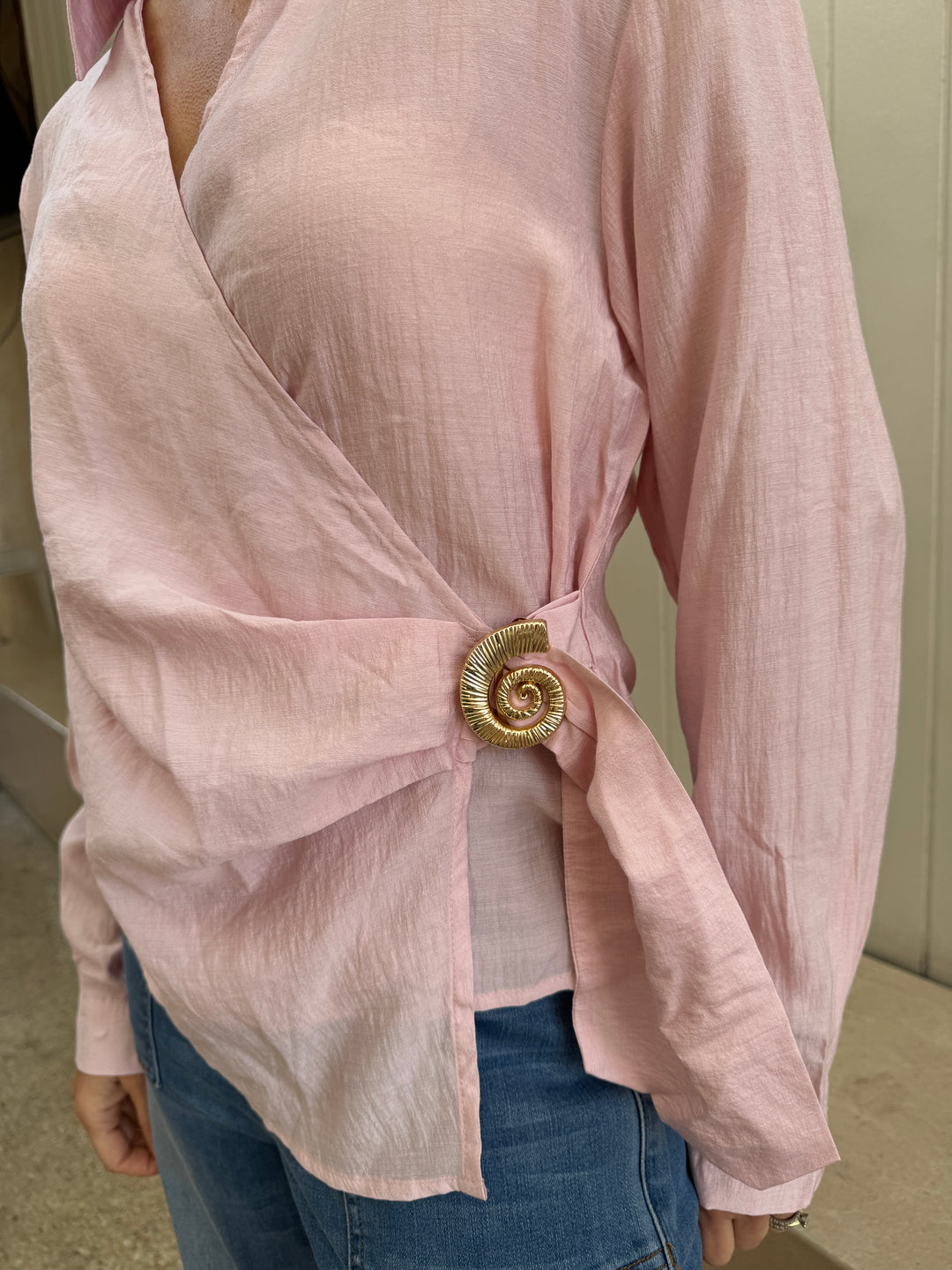 Nusa Shell Tie Top