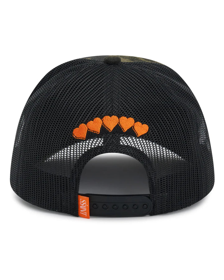 SŚAINT Camo Trucker Cap.