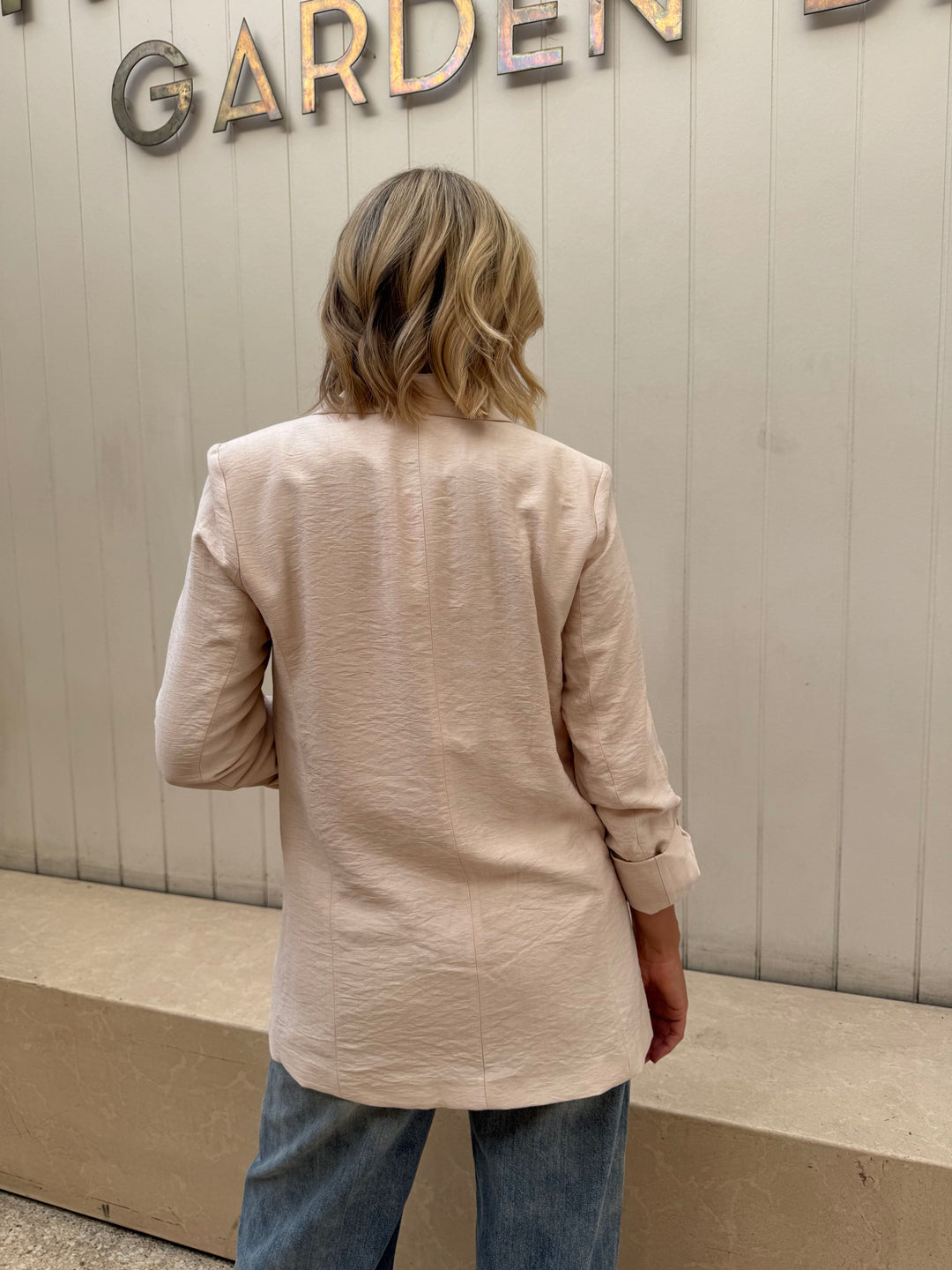 sunny girl blazer in beige