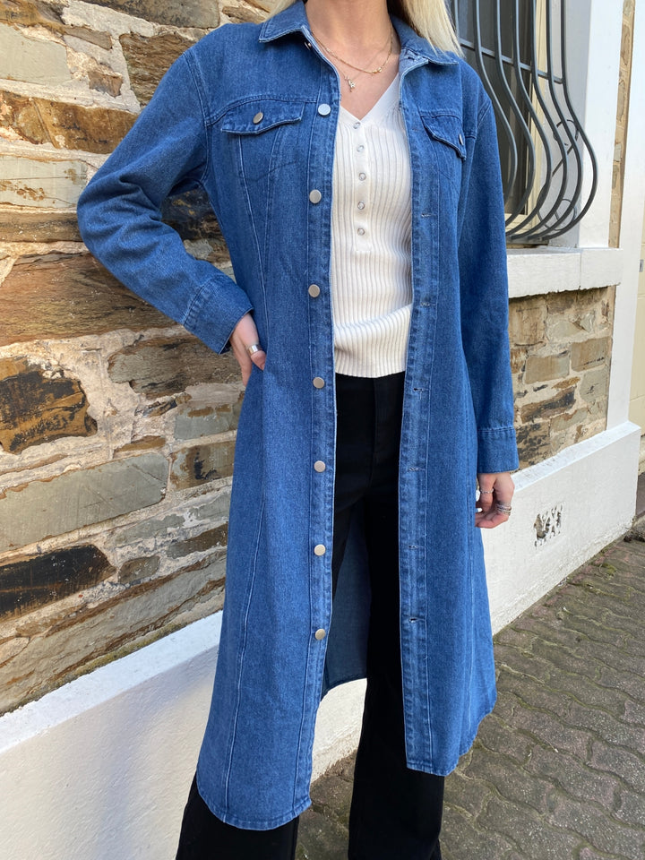 sunny girl denim jacket detail