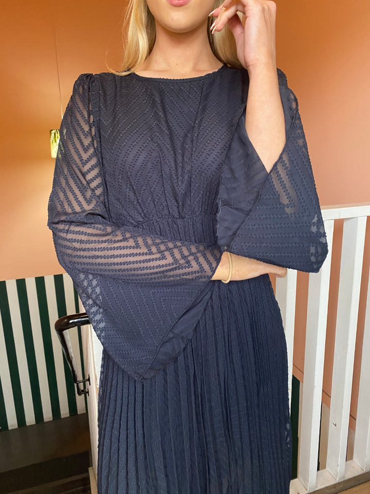 sunny girl maxi dress in navy