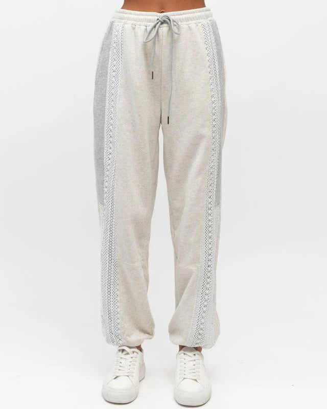 front detail of the ebby and I sweet edge pants