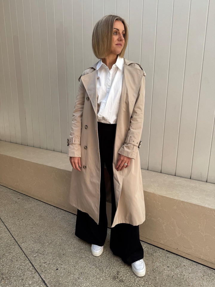 classic Trench coat by Sunny Girl