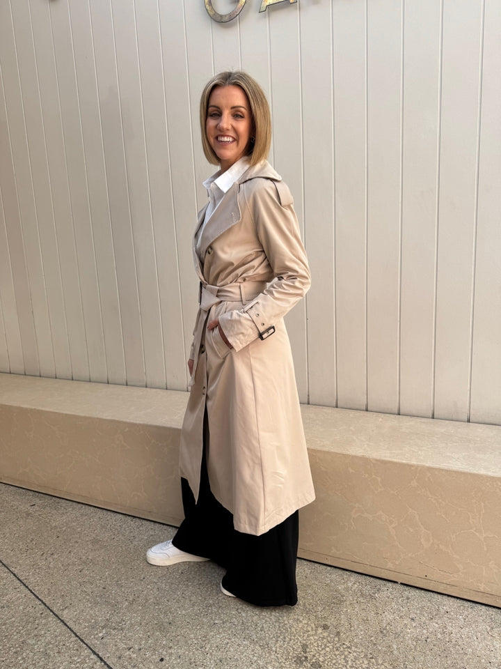 classic Trench coat by Sunny Girl