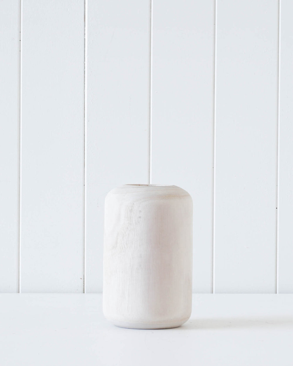 wooden vase by rayell